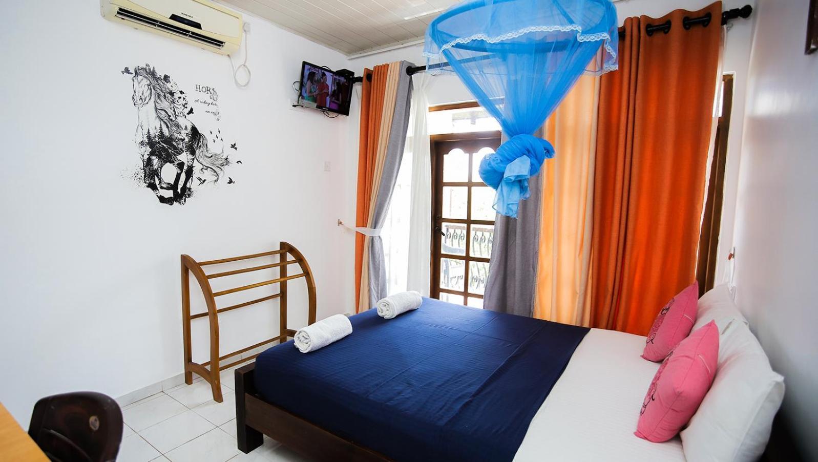 بيت ضيافة Andorra Tourist 3*